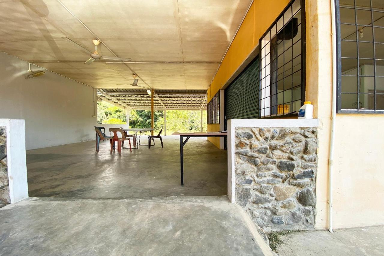 Oyo 90268 Lohan Point Lodge Ranau Bagian luar foto