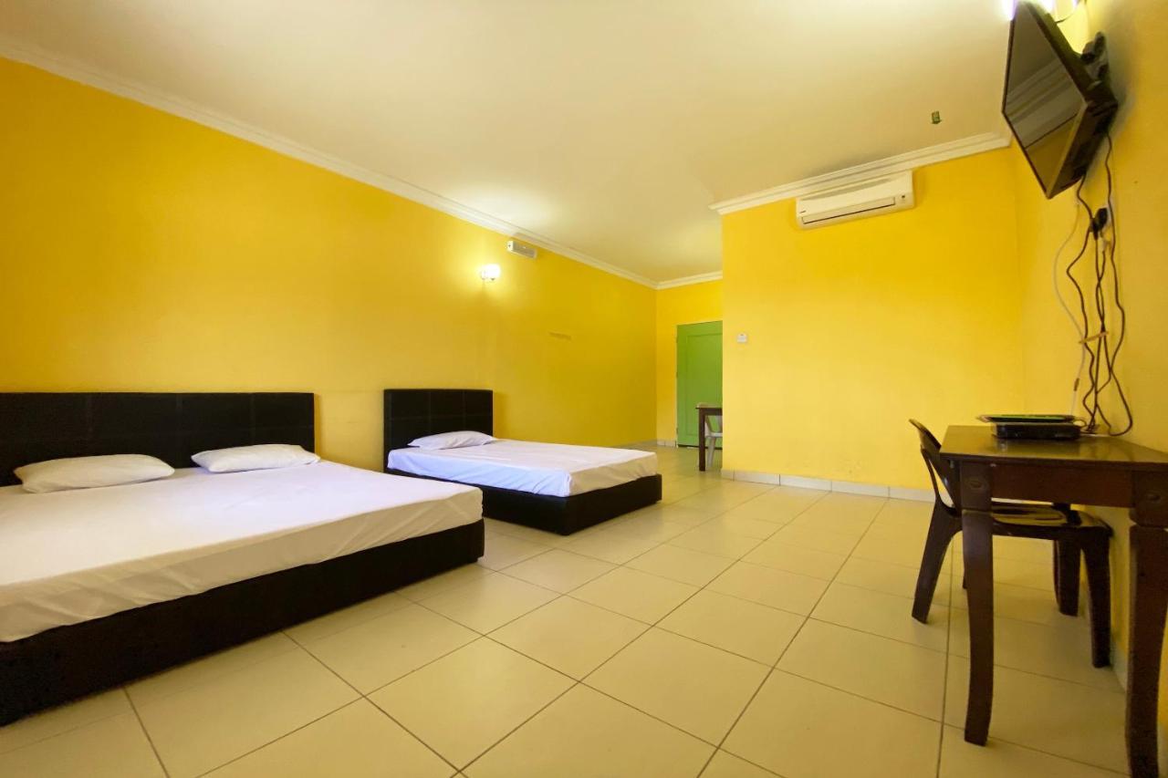 Oyo 90268 Lohan Point Lodge Ranau Bagian luar foto