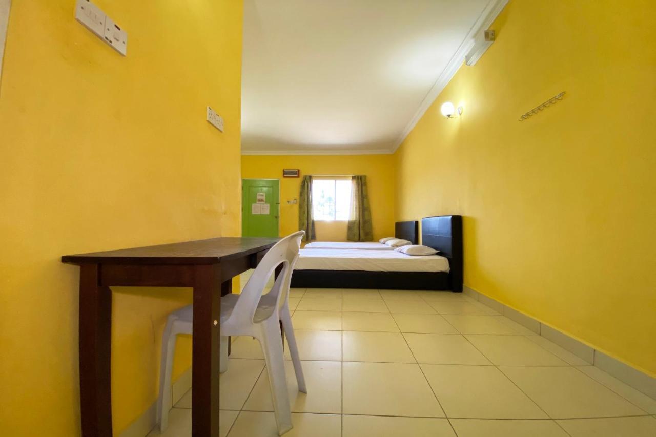 Oyo 90268 Lohan Point Lodge Ranau Bagian luar foto